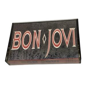 👠 Bon Jovi - Slippery When Wet Cassette Tape